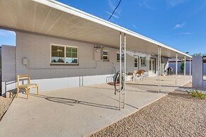 Centrally Located Oasis 1 Mi to Shadow Mountain!