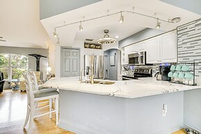 4 Mi to Public Beach: Cape Coral Paradise!