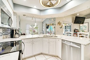 4 Mi to Public Beach: Cape Coral Paradise!