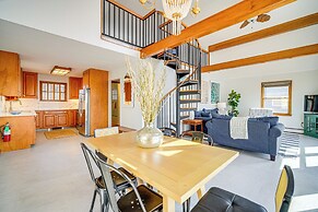 2 Mi to Stone Harbor Beach: Lovely Bayfront Home