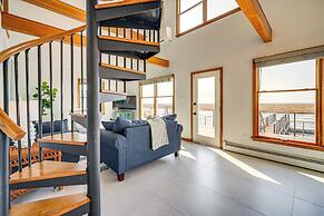 2 Mi to Stone Harbor Beach: Lovely Bayfront Home