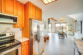 2 Mi to Stone Harbor Beach: Lovely Bayfront Home