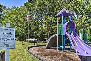 Spacious Sea Colony Condo w/ Pool Access!