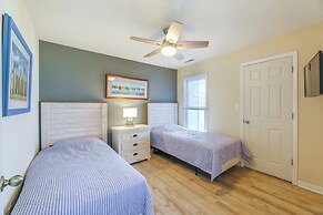 Spacious Sea Colony Condo w/ Pool Access!