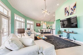 Walk or Bike to Shore: Pensacola Beach Retreat!