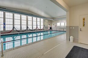 Walk to Payette Lake: Mccall Condo w/ Fireplace