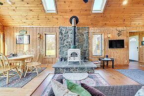 3 Mi to Catskill Scenic Trail: Stamford Cottage