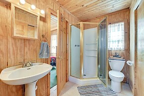 3 Mi to Catskill Scenic Trail: Stamford Cottage