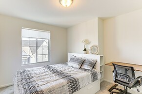 7 Mi to Denver Int'l Airport: Bright Home w/ Yard