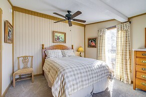 Cabin < Half-mi to Tunica Lake: Great for Anglers!