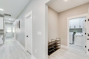 Pet-friendly Pensacola Home: Central Location