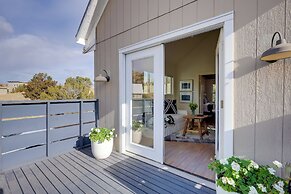 Dog-friendly Home w/ Fenced Yard in Los Cerrillos