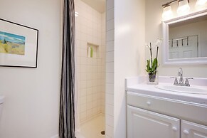 Dog-friendly Home w/ Fenced Yard in Los Cerrillos