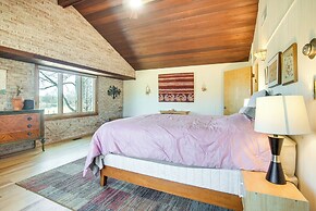 Spacious & Updated Farmhouse in Yellow Springs