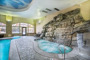 Villa 2082 2 Bed 2 Bath Full Kitchen 2 Bedroom Villa