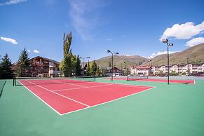 Villa 2082 2 Bed 2 Bath Full Kitchen 2 Bedroom Villa