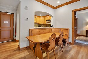 Villa 2082 2 Bed 2 Bath Full Kitchen 2 Bedroom Villa