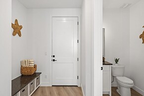 Sunstone 6 Bedroom Home