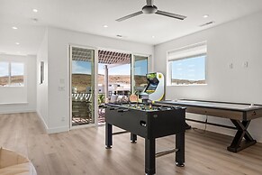 Sunstone 6 Bedroom Home