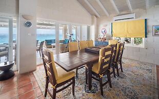 Maltese Falcon Villa 4bd by Zenbreak