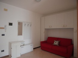 Cozy Studio With Pool in Caorle