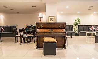 Crendon House Boutique Hotel