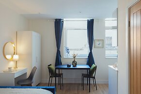 Crendon House Boutique Hotel