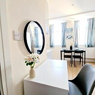 Crendon House Boutique Hotel