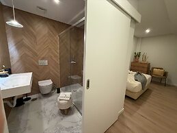 Our Douro Modern Classic Suites Pool Flat