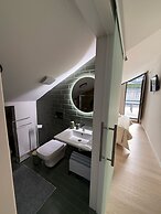 Our Douro Vintage Pool Flat