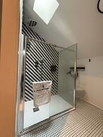 Our Douro Vintage Pool Flat