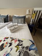 Our Douro Vintage Pool Flat