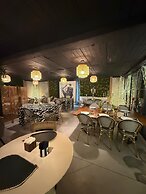 Our Douro Vintage Pool Flat