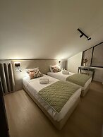 Our Douro Vintage Pool Flat