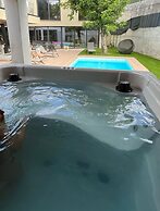 Our Douro Vintage Design Jacuzzi Pool Flat