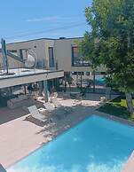 Our Douro Vintage Design Jacuzzi Pool Flat