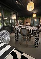 Our Douro Vintage Pool Flat