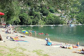 Appartamento con Piccolo Giardino Cannero Riviera