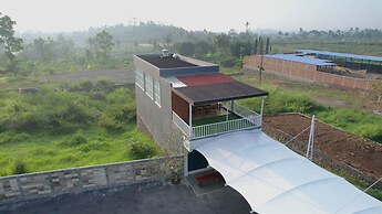 Green Mountain Villa Garut