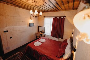 7 Oda Kapadokya Cave House