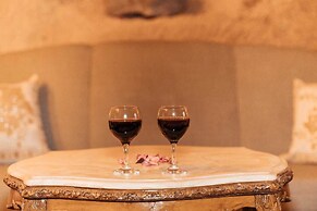 7 Oda Kapadokya Cave House