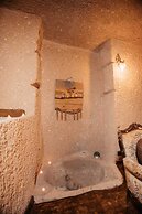 7 Oda Kapadokya Cave House