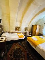 7 Oda Kapadokya Cave House