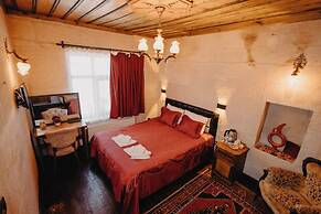 7 Oda Kapadokya Cave House