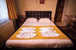 7 Oda Kapadokya Cave House