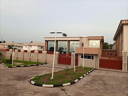 HOTEL SYLVIA
