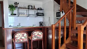Duplex em Castelo Piscina e Lareira