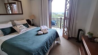 Duplex em Castelo Piscina e Lareira