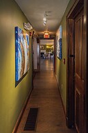 Lincoln Inn & Gallery