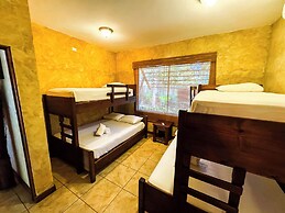 Villas Le Suisse Monterrico